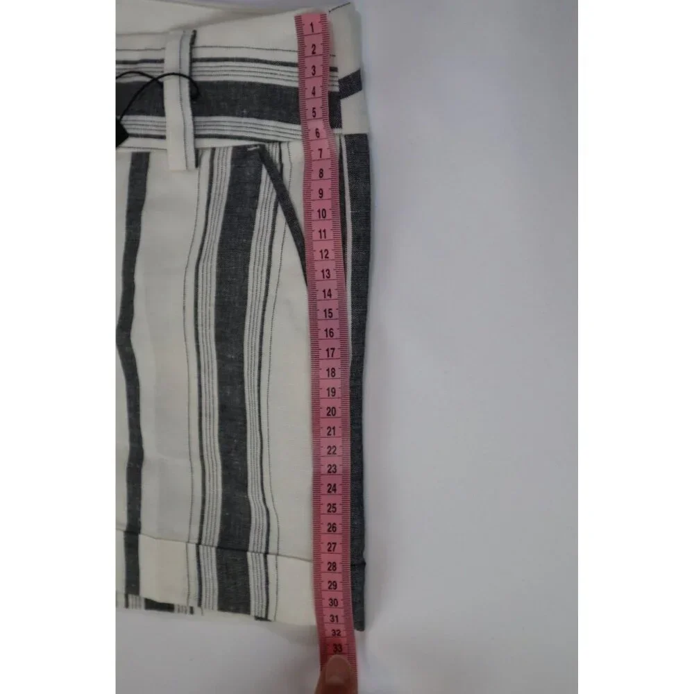 Express Women's Striped Linen-Blend Shorts Size‎ 6 White & Gray